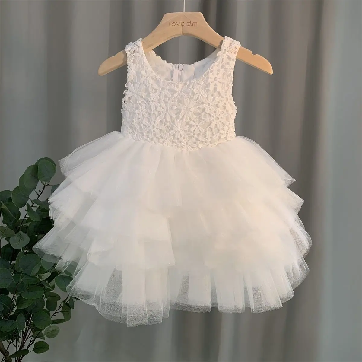 

Summer Children's Vest Dress Princess Dress Puff Yarn Skirt New Fashionable Sweet Beauty Children's Dress Sleeveless