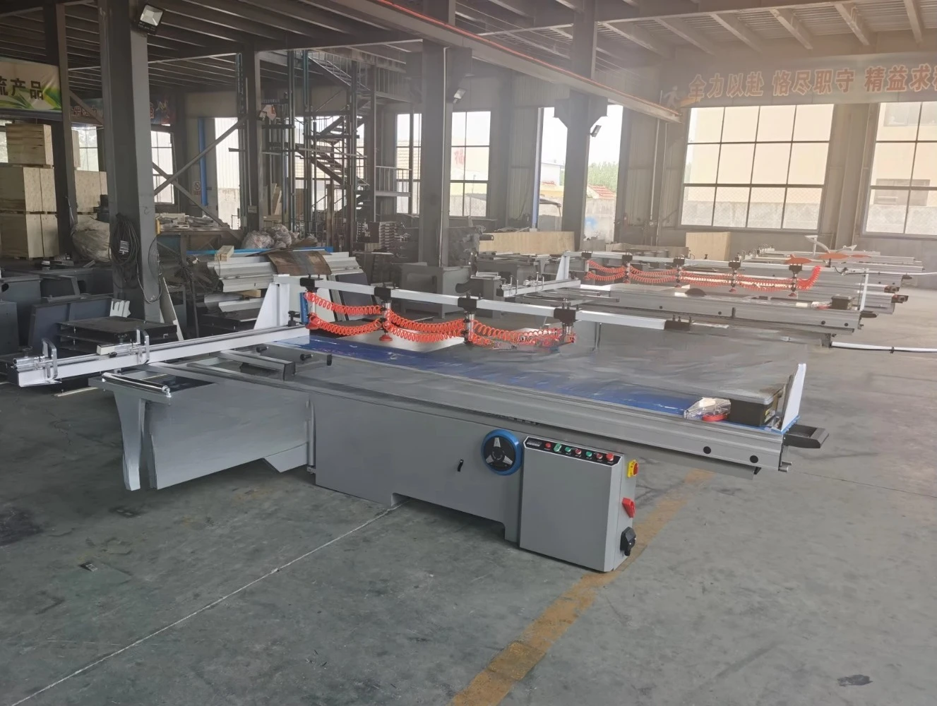 Panel Saw Double Tilt Dust Collector for Woodworking Pneumatic Device Sliding Table Saw Woodworking Machines Cutting
