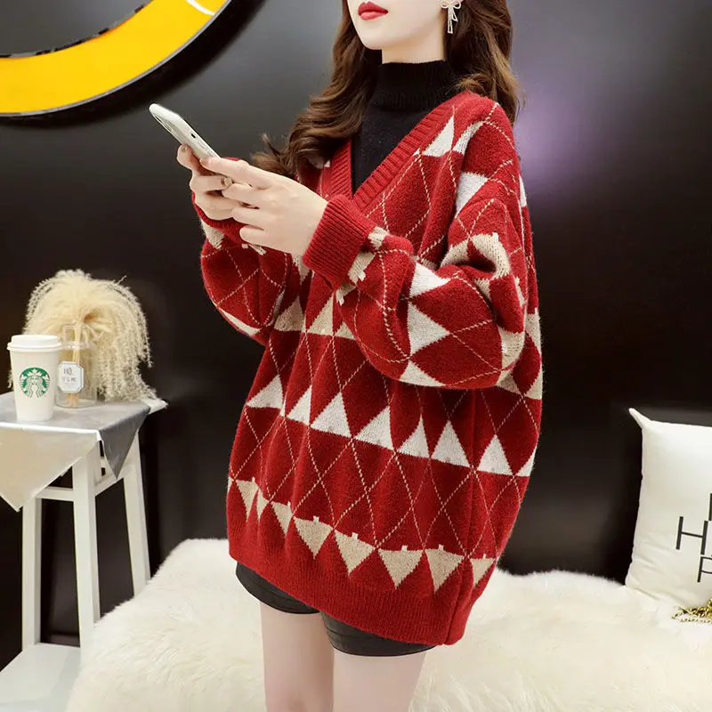 Autumn and Winter New Loose Outwear Fake Two Piece Spliced Sweater Lazy Style Diamond Checkered Bottom Knitted Top