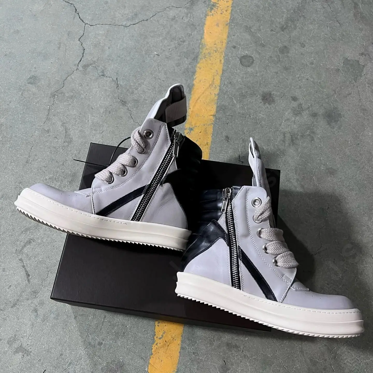 Luxe Merk Mannen Schoen Ricks Grijs Lederen Schoenen Vrouwen Casual Schoen Owens Sneaker Jumbo Veters Enkellaars ZIP Koeienhuid Sneakers Laarzen