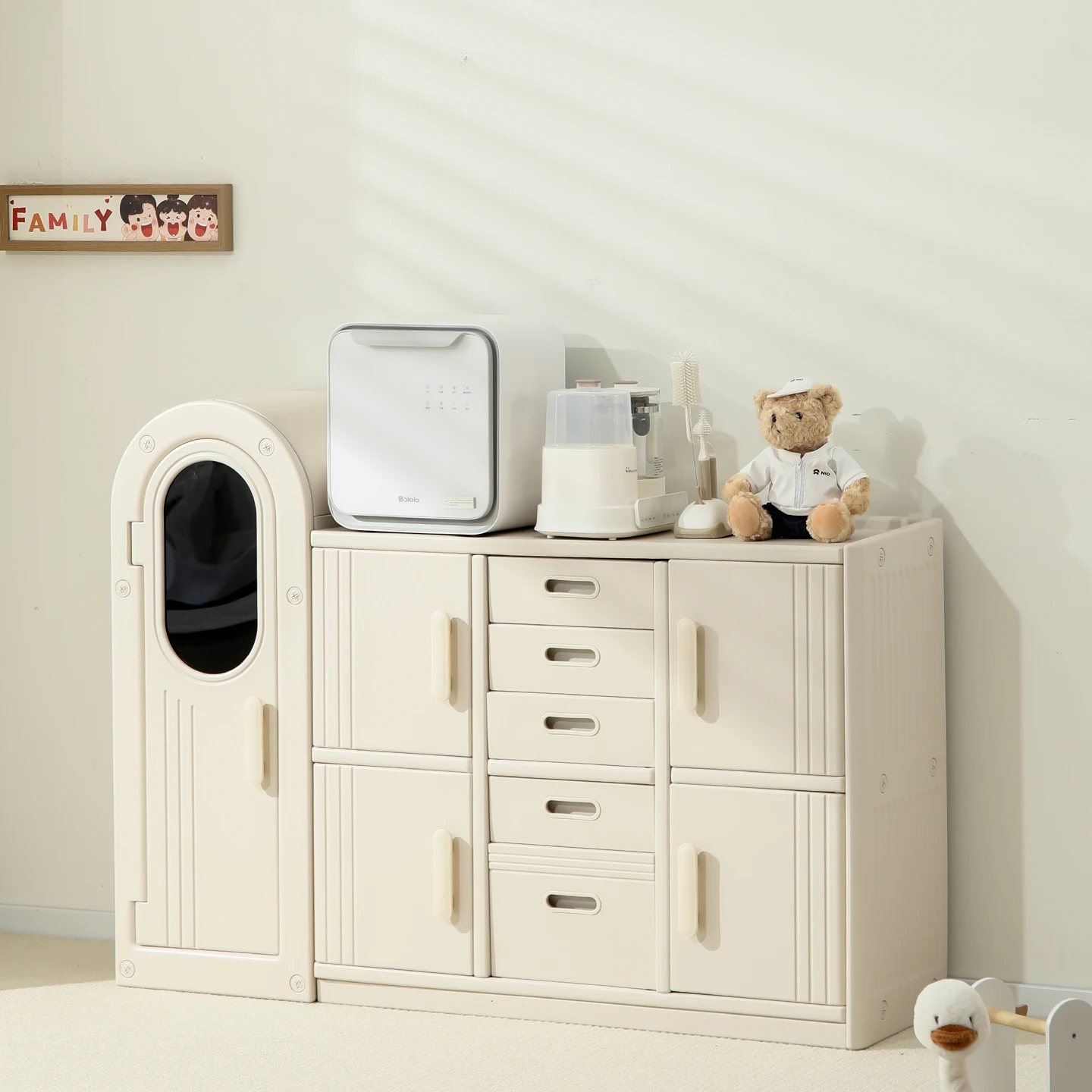 Multifunctional high quality white modern plastic baby children kindergarten locker 6th floor adjustable bedroom dining room loc