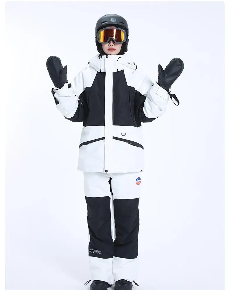 OEM CUSTOM 2024 High Quality Waterproof and Windproof Skis Women Warm Snow Warm Wear Full Body Ski Suits One Piece Ski Suit