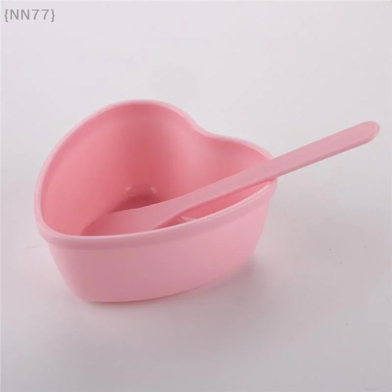 6/12 stuks hartvormig gezichtsmasker mengkom met schraper plastic doe-het-zelf huidverzorgingshulpmiddel, geschikt voor familie en salon