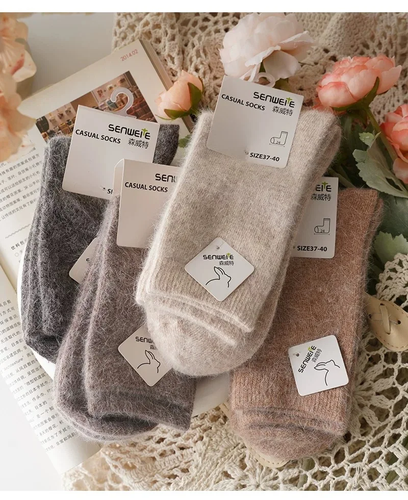 Socken Freizeit Knöchel- und Wadenlänge Flauschig Herbst Winter Kaninchenfell Damen Mittellange Verdickte Warme Weiche Wollsocken 8W96 – Detail 2