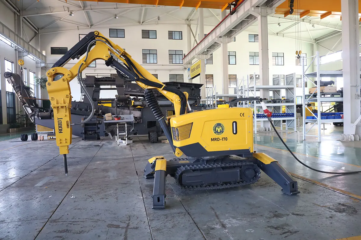 Latest Model IoT/Unmanned/Automatic Crawler Excavator Demolition Robot For Construction Demolition