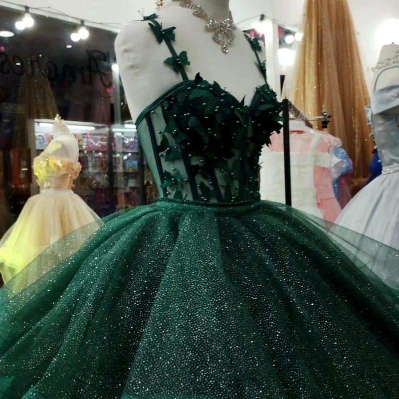 

Блестящие черновато-зеленые платья Quinceanera по индивидуальному заказу с аппликацией на плечах, тюлевое многослойное платье с длинным хвостом Vestido 15, Quinceanera