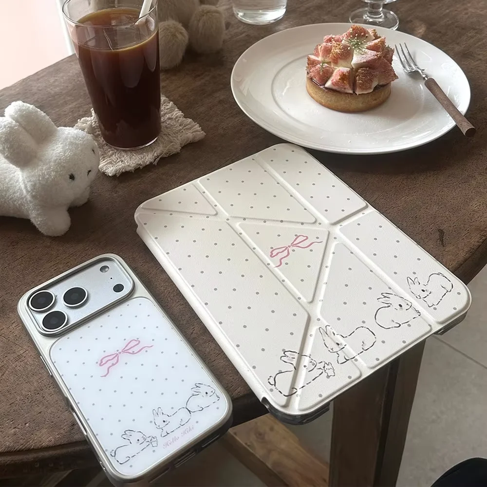 Kawaii White Rabbit Brown Lace polka Dot Tablet Case For iPad Pro 13 11th A16 12.9