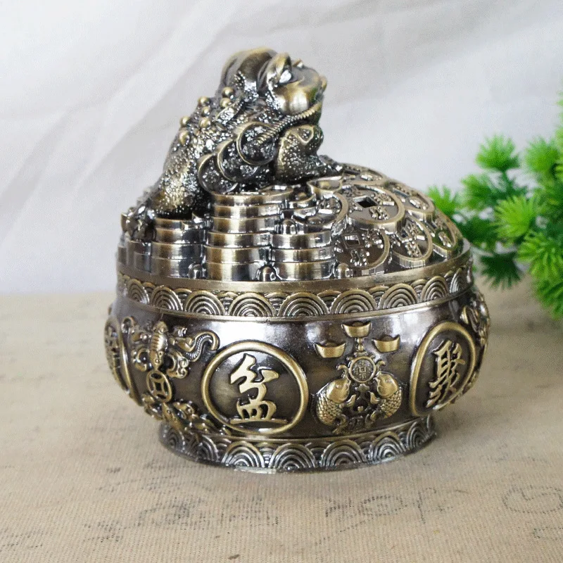 Metal Ashtray, Alloy Electroplated Surface Cornucopia Incense Burner Golden Toad Ashtray Tea Table Office Desk Decoration