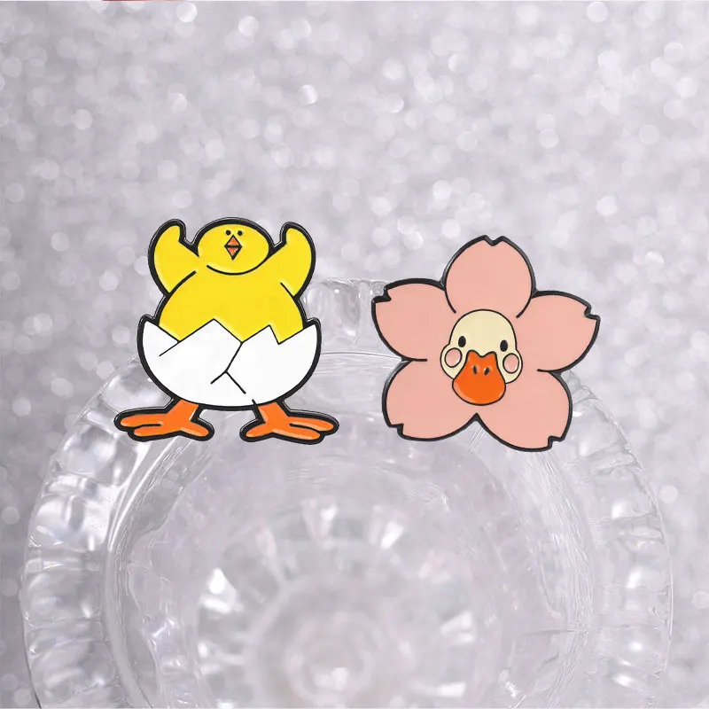 Niedliche Cartoon-Brüterküken-Emaille-Anstecknadel, Kawaii Kirschblüten-Enten-Metallbrosche, Taschen-Reversabzeichen, Schmuckgeschenke für Kinder und Freunde – Detail 5