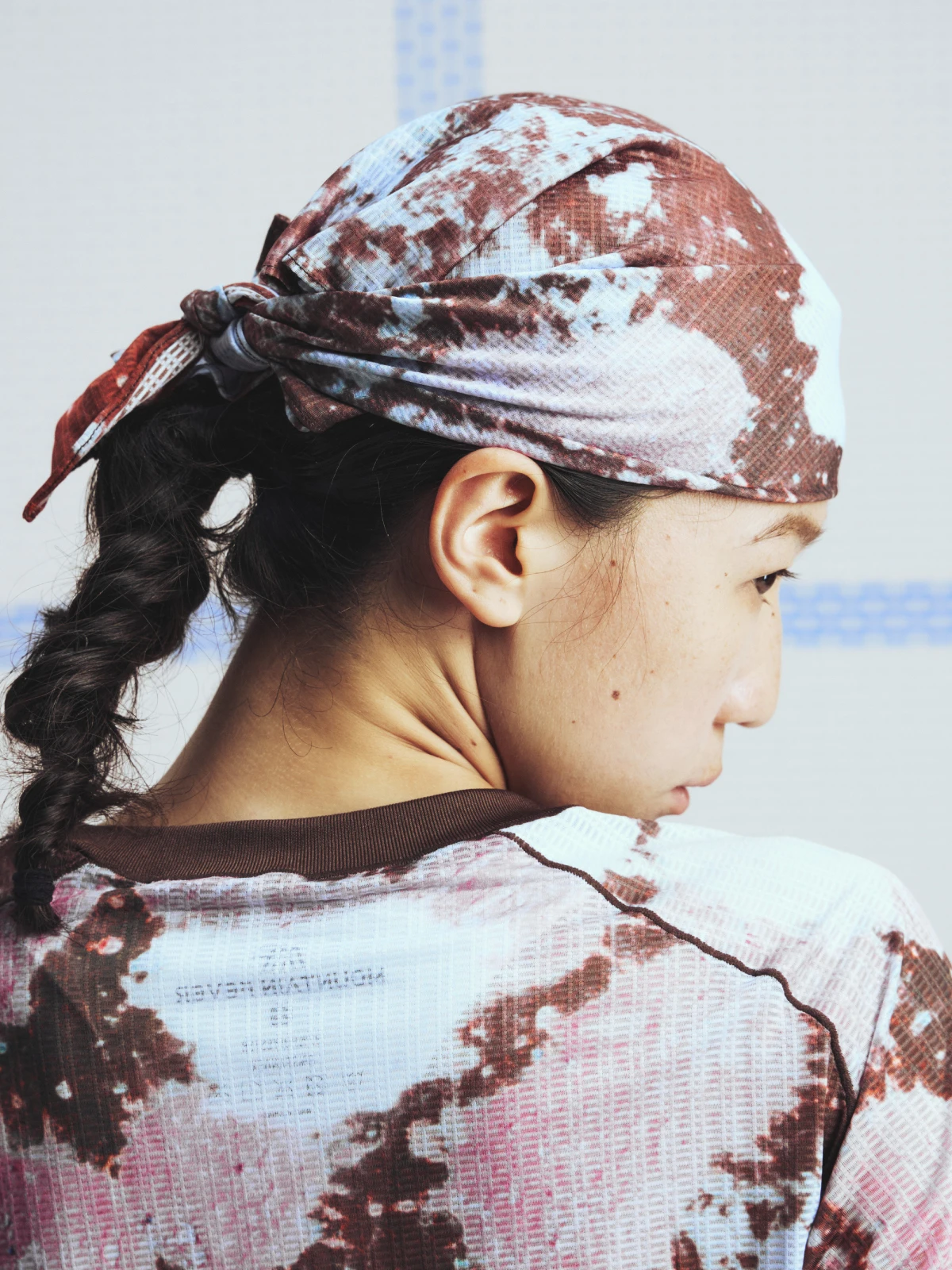 mountainr-aw-elastic-id-net-l-print-multi-purpose-scarf-square-awl-faionable-accory-for-autumn-season