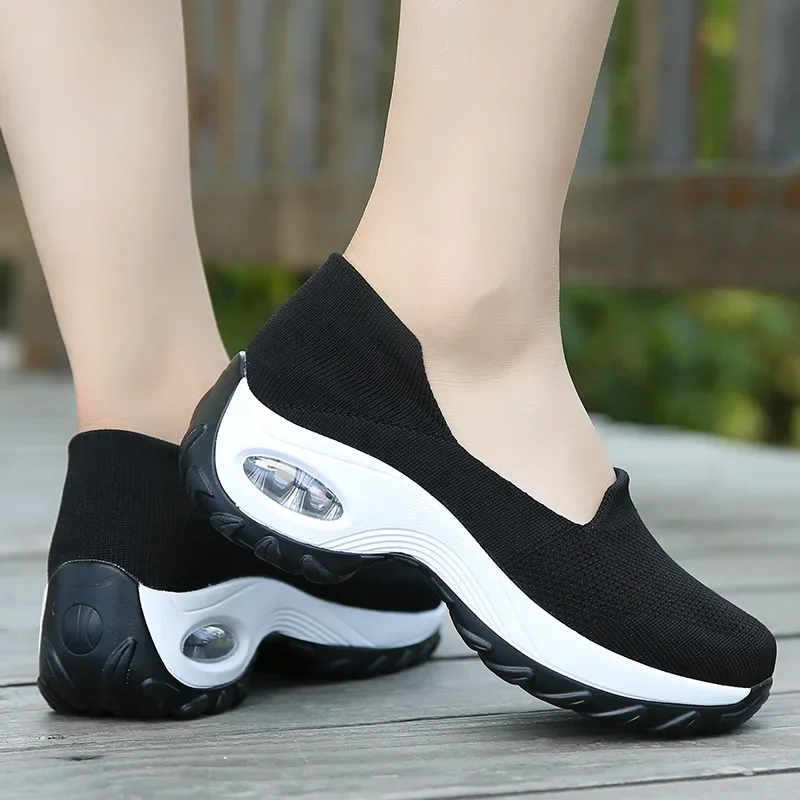 Shoes for Women Sneakers Platform Mesh Breathable Woman Running Shoes Flats Black Chunky Light Vulcanize Shoes Female