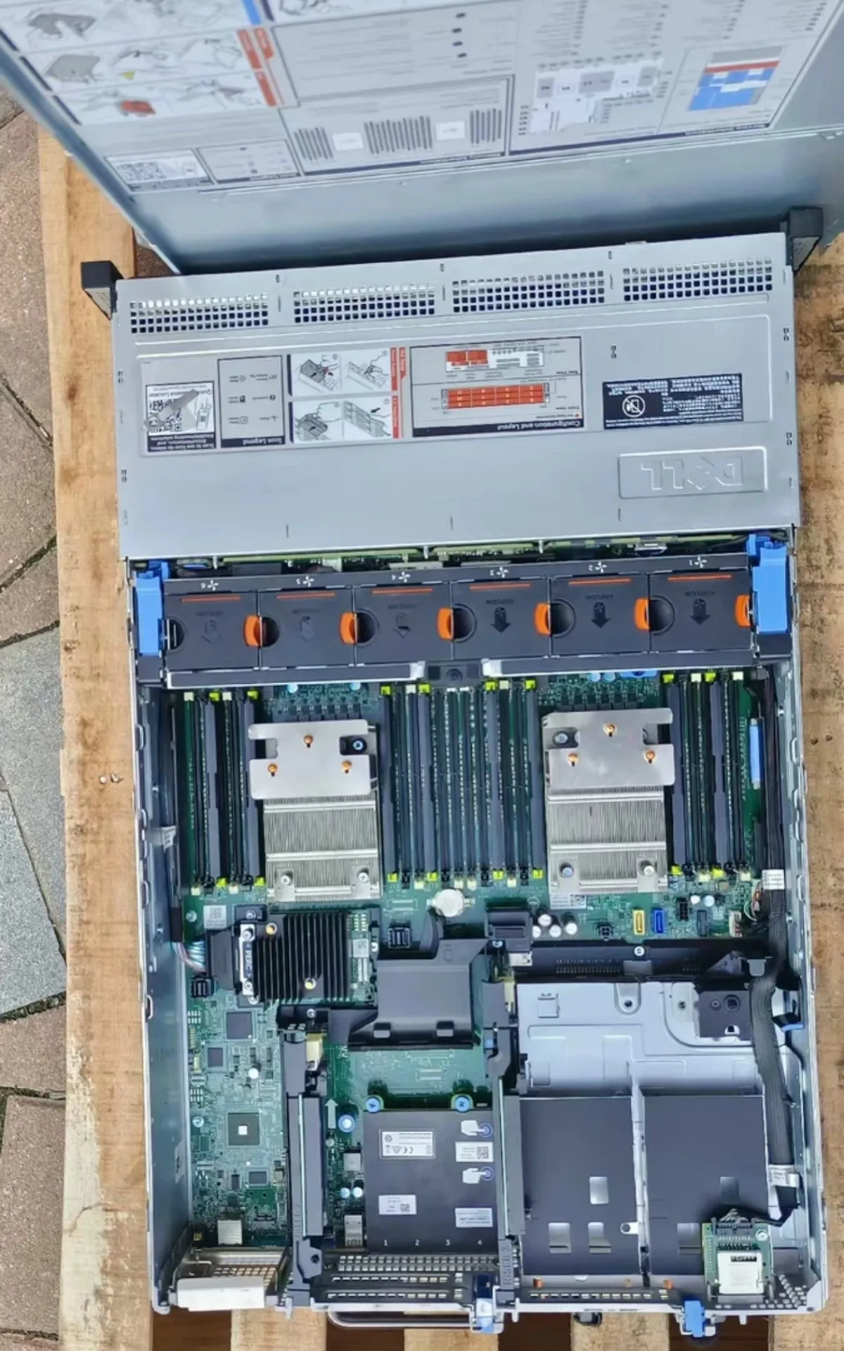 Original 95 Neue Farbe Heißes Modell Original Original R730XD Gebraucht 2UServer Main