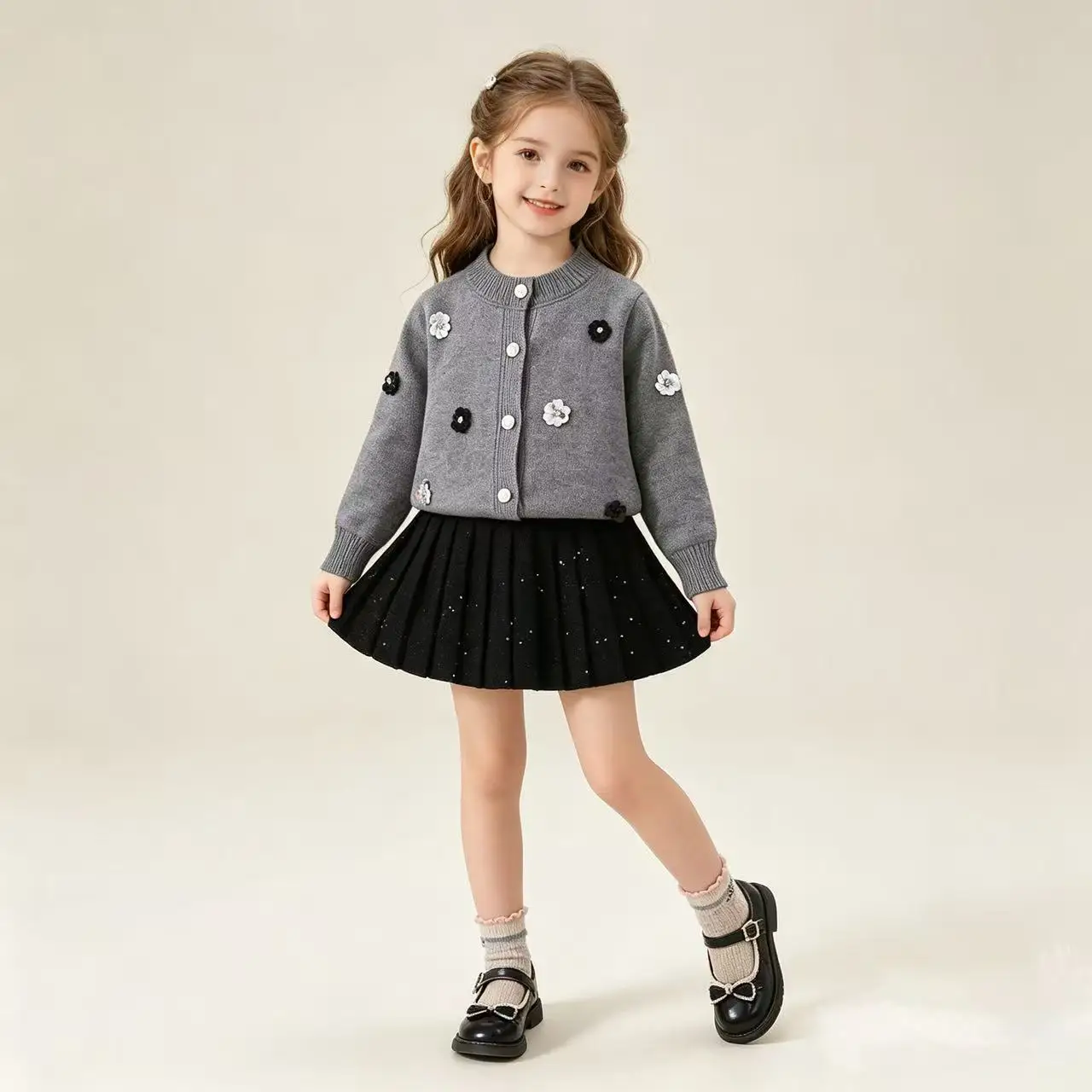 Girls' 2026 Autumn/Winter New Korean Version Baby Girl Pearl Flower Knitted Cardigan Shining Half Skirt Two Piece Set