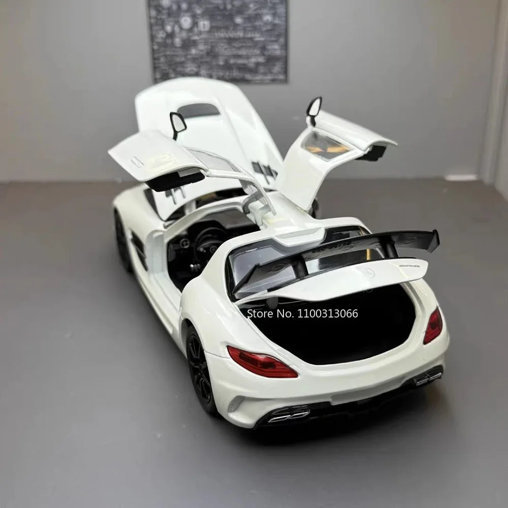 SLS SLR-Autos im Maßstab 1:24, Miniaturmodelle, Spielzeug, Legierungsdruckguss-Rad, zurückziehendes Auto mit Lichtton, Fahrzeuge für Kinder und Erwachsene, Geschenke