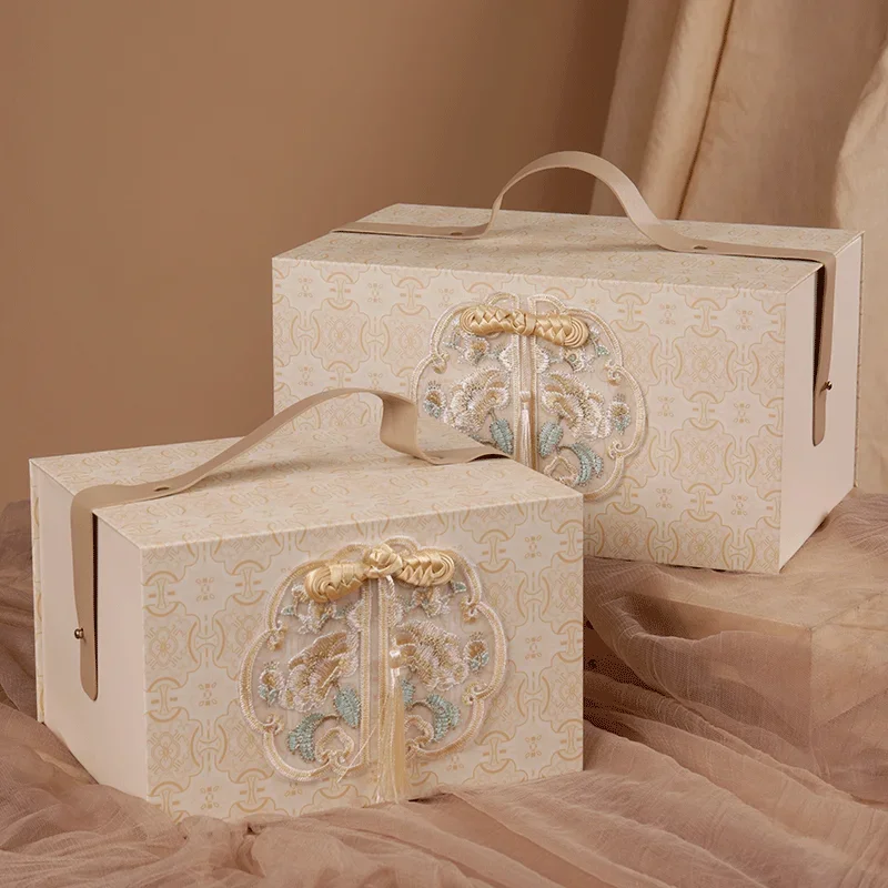 Premium Empty Gift Box Luxury Wedding Chocolate Embossed Celebration Souvenir Birthday Present Hand Carry Packaging New Design