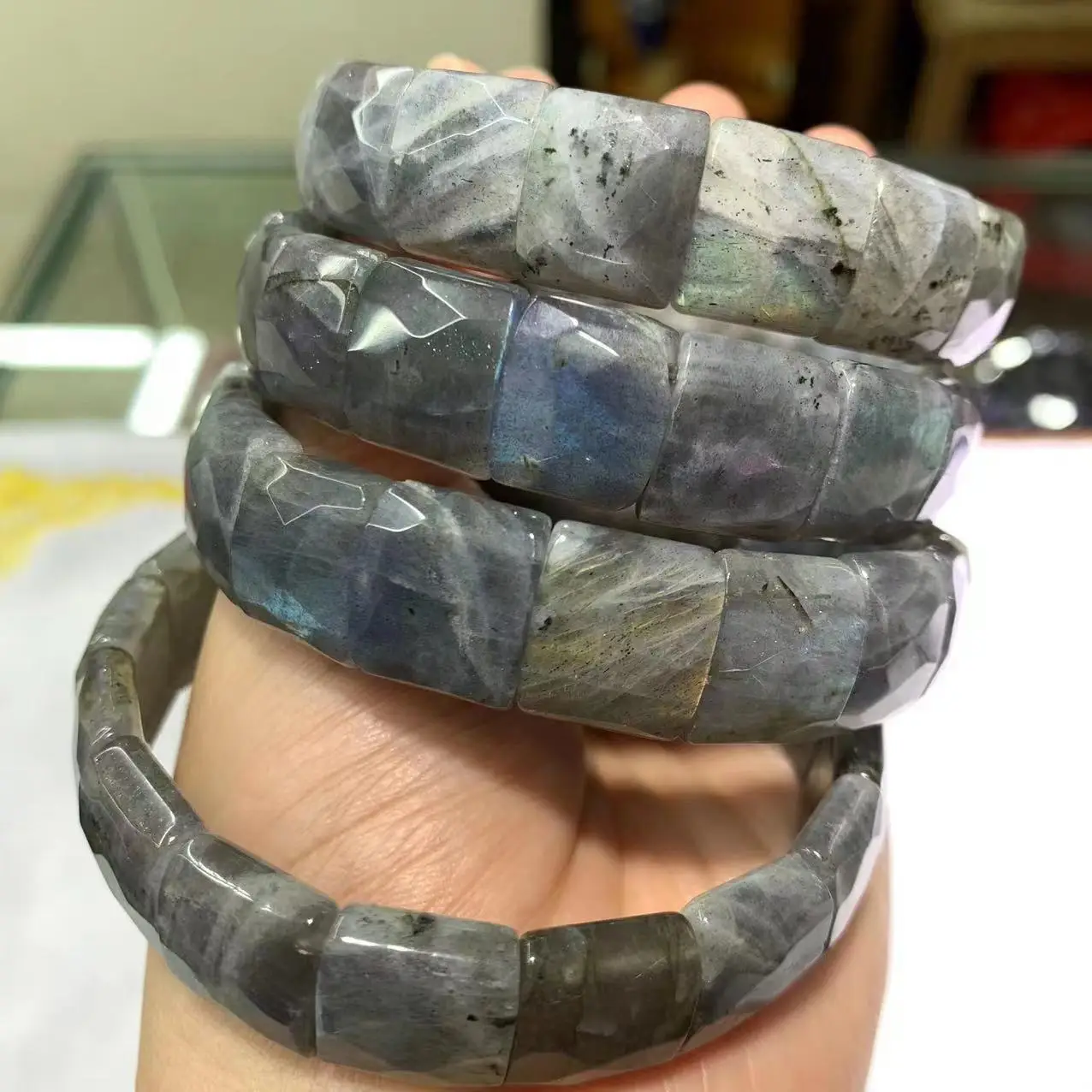 New Labradorite Stone Bracelet Natural Gemstone Jewelry Charms Bangle for Woman for Man for Gift Wholesale