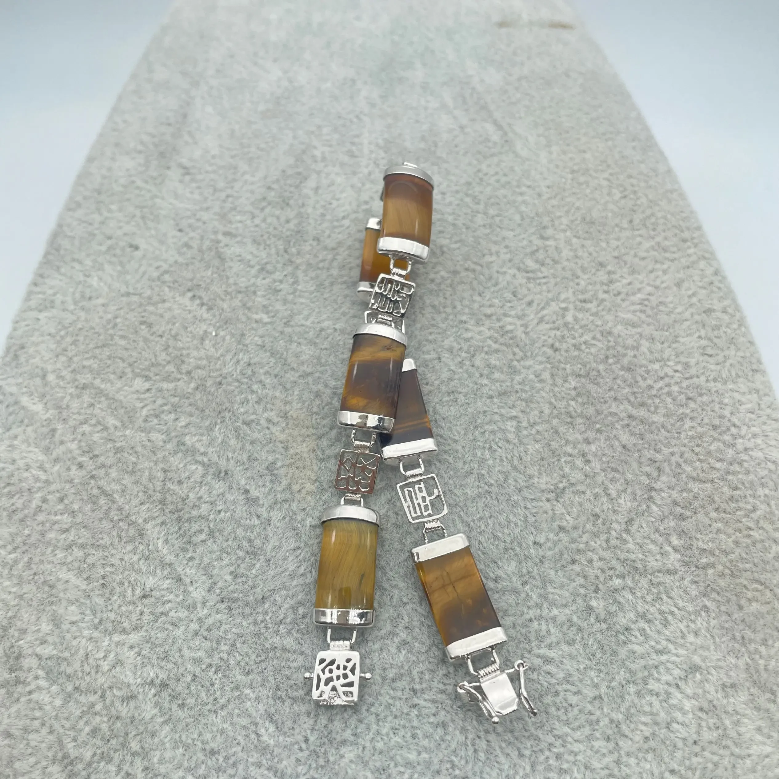 

Multicolor optional women's fashion jewelry metal silver plated jade head 6-SECTION Bracelet