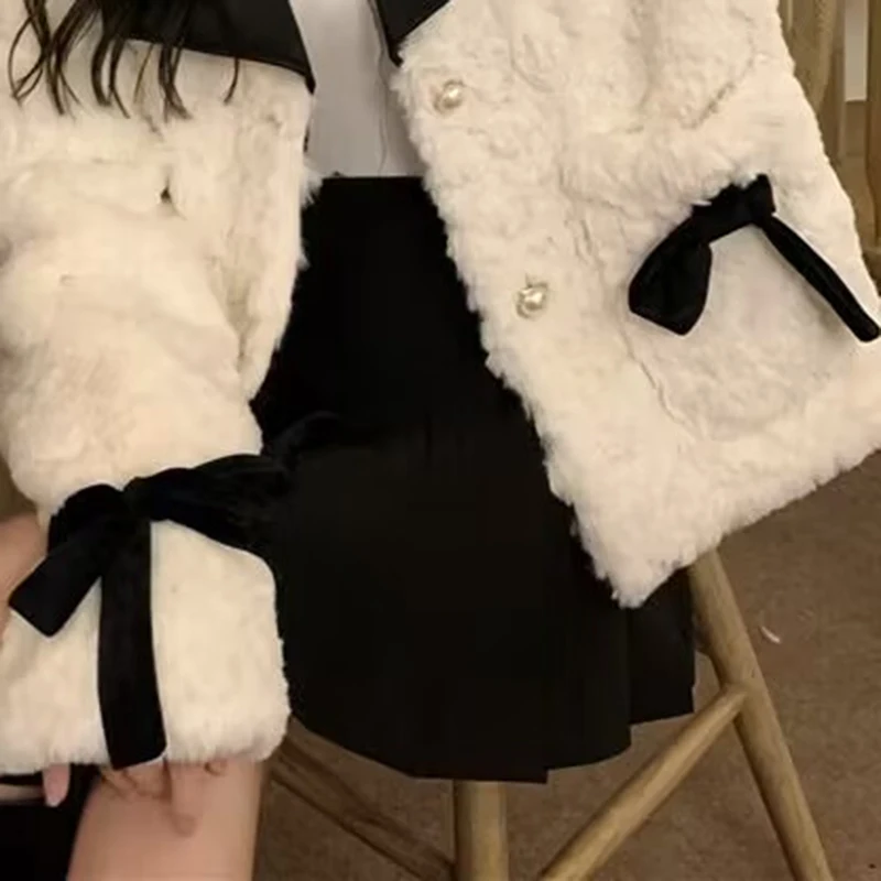 Suit collar plush coat female 2024 new winter Short Jacket plus velvet padded white Clothing Top lamb wool cotton Casual Outwear