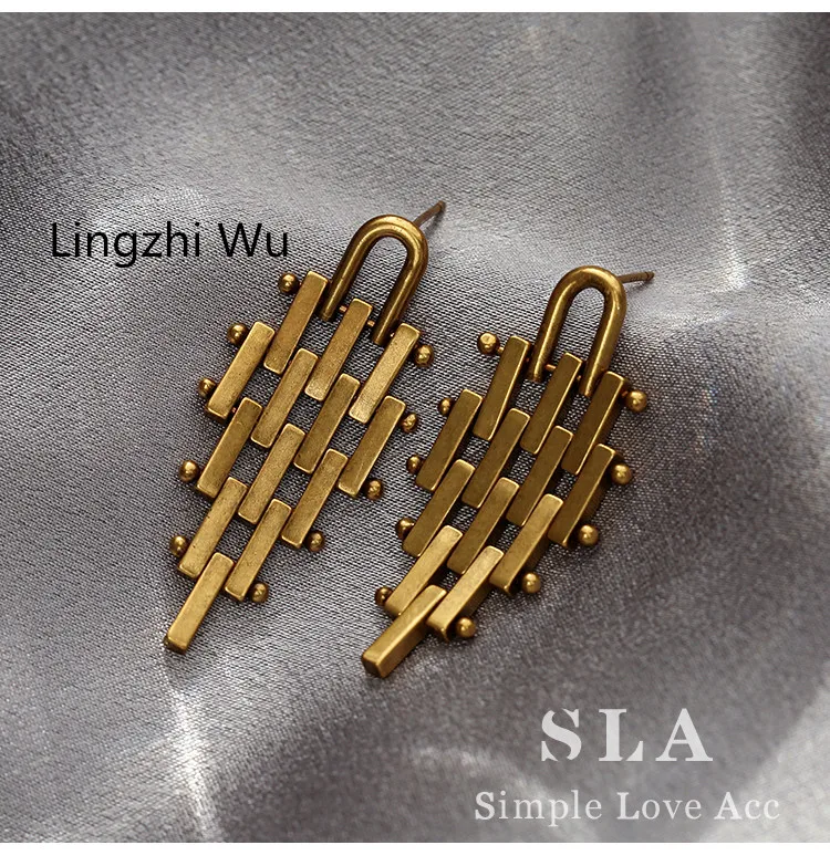 

Lingzhi Wu Vintage Earrings Top Quality Silver Female Drop Earrings Elegant 2024 Fashion New Arrival