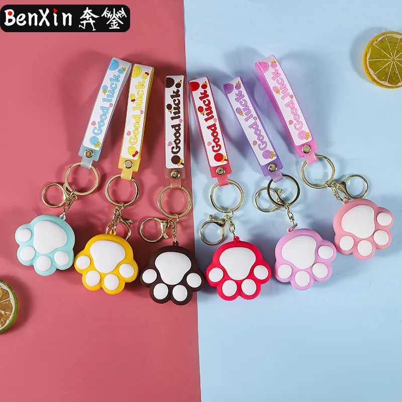 ميدالية مفاتيح على شكل مخلب قطة لطيفة من مينسو، قلادة سيارة، حقيبة بناتي، سلسلة مفاتيح، هدية صغيرة