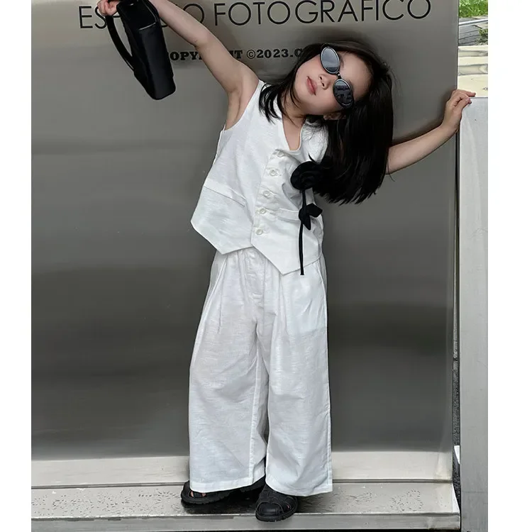 

Girls Vest Set Spring and Summer New Korean Fashionable Solid Color Casual Simple Vest Shorts 2 Piece Set