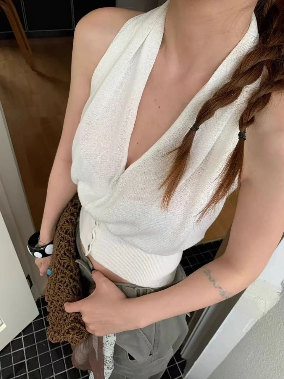 

European and American style V-neck spicy girl sexy vest summer Y2K Harajuku style backless button knit trendy women's tops emo