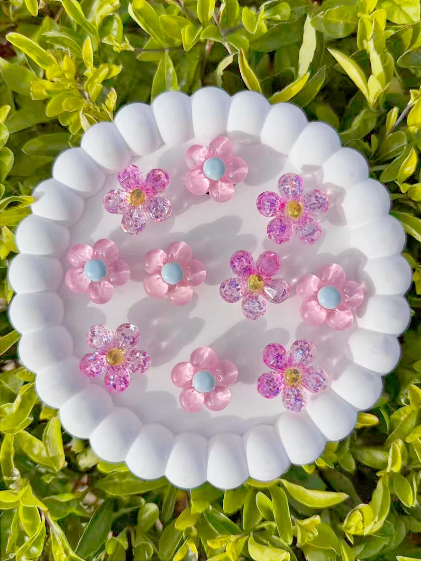 10 jolies boucles de chaussures à fleurs en paillettes de cristal rose, décorations DIY, adaptées aux sandales et aux sacs de plage pour femmes, cadeau parfait