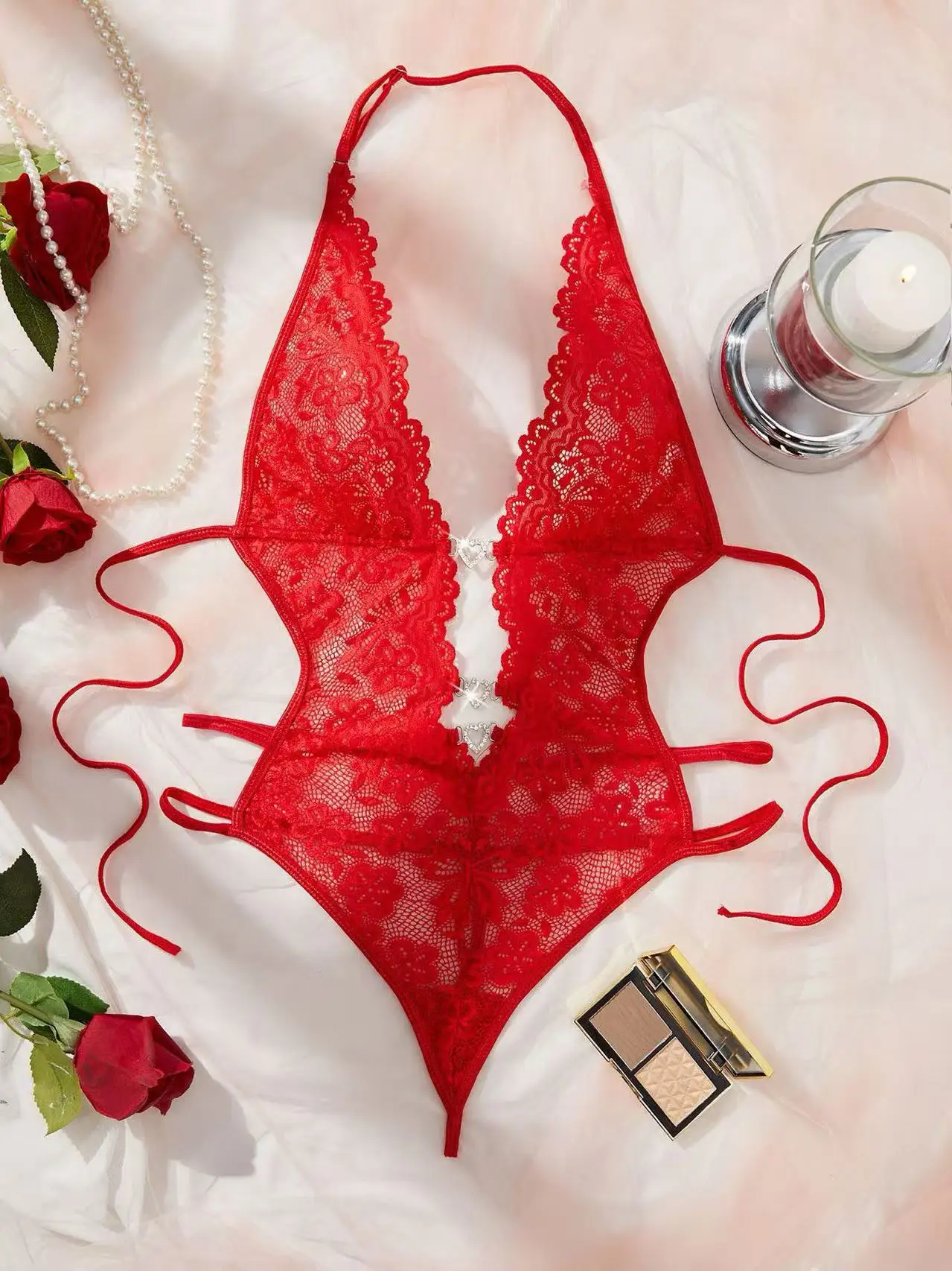 จั๊มสูทเซ็กซี่ลูกไม้แต่งจิวเวลรี่แบบใหม่