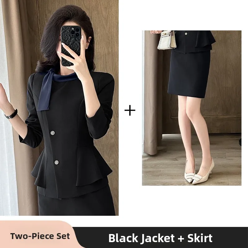 Length black suit + skirt