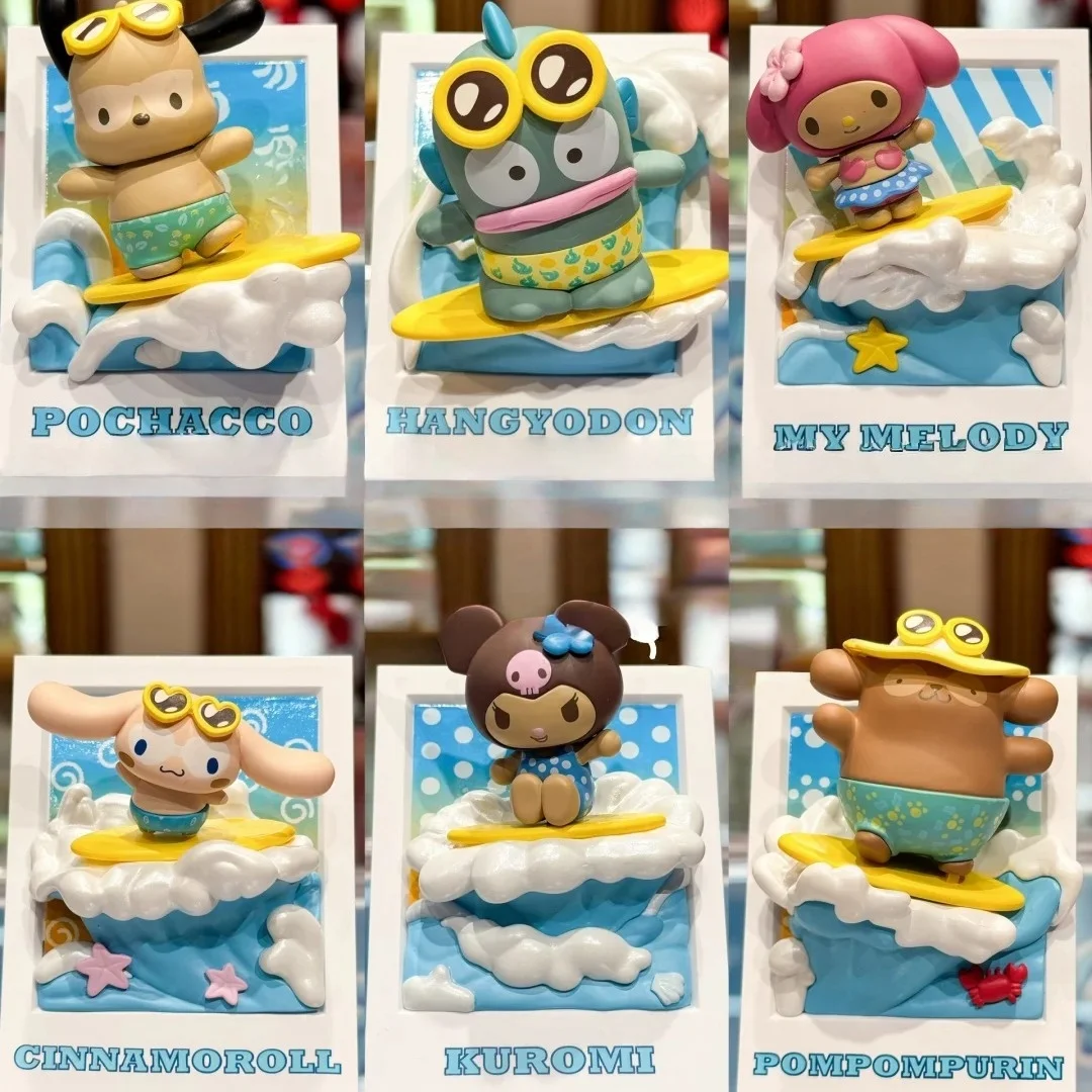 

Подлинная совместимая новая серия Sanrio для летнего серфинга, слепая коробка, черная кожа, мелодия, фигурка Hello Kitty, кукла, настольные украшения, подарки