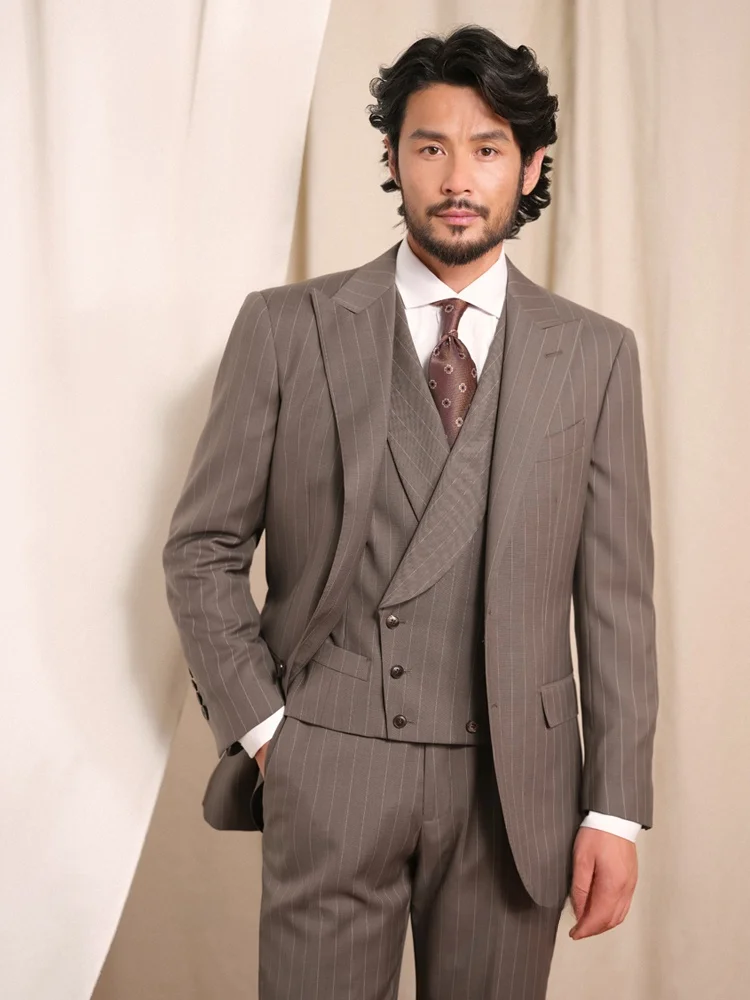 

Cultum Men's Wedding Suit Australian Wool Half Linen Notch Lapel Formal Tuxedo Slim Fit Four Button Decorated Stripes