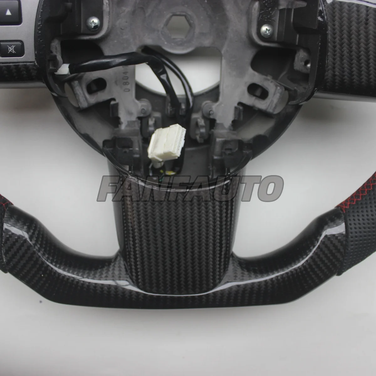 Picture 6: Replacement Real Carbon Fiber Steering Wheel with Leather for Mazda 2 2007-2012