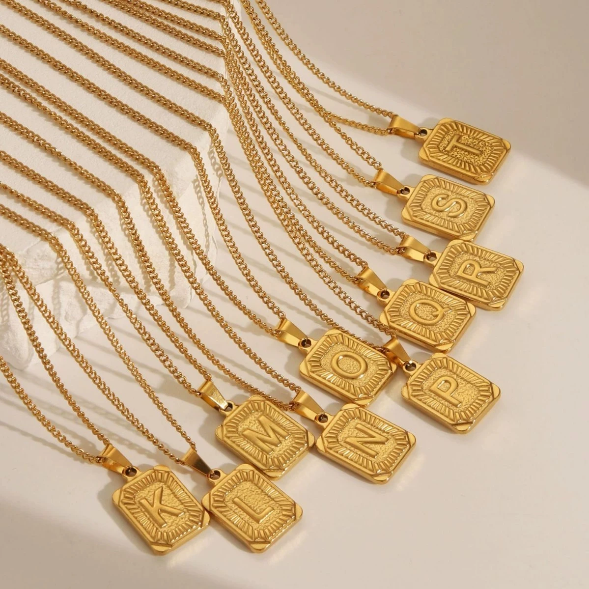 Initial Letter Necklace 18K Gold - A-Z 알파벳 목걸이 18K 금도금 스테인리스