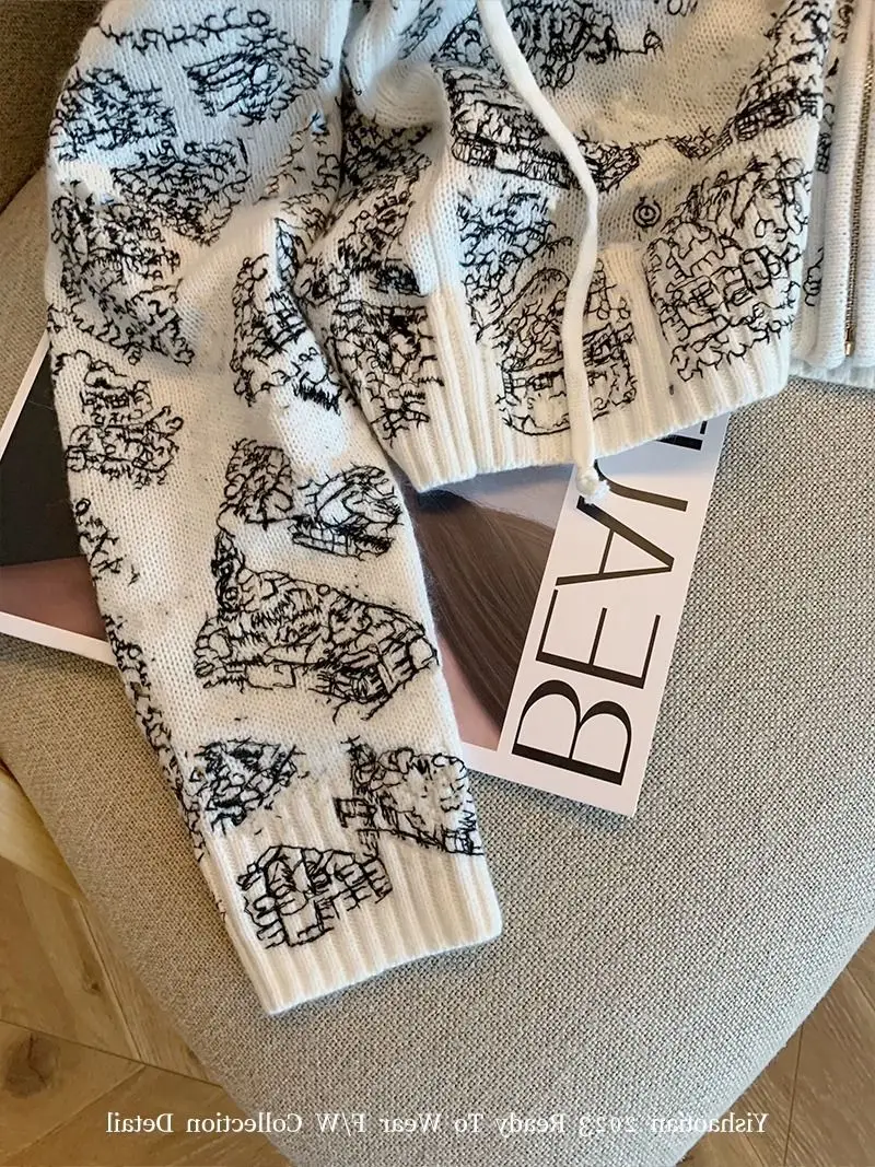 Embroidered patterned hooded knitted cardigan for women's autumn casual sweater coat