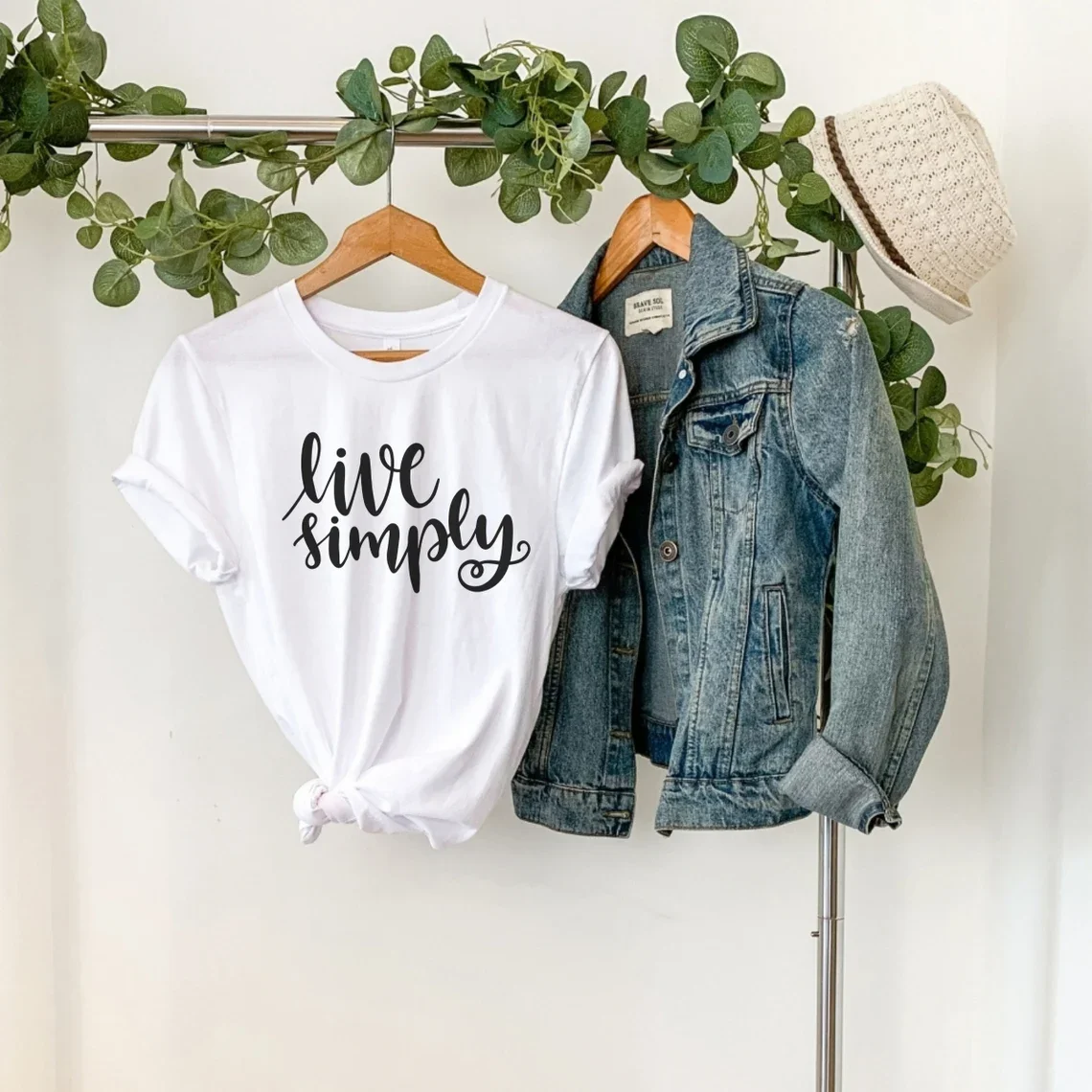 Skuggnas Live Simply Funny Graphic T-shirt Inspirational Shirt Positive Quote Tee Short Sleeved Fashion Tumblr Unisex tshirts