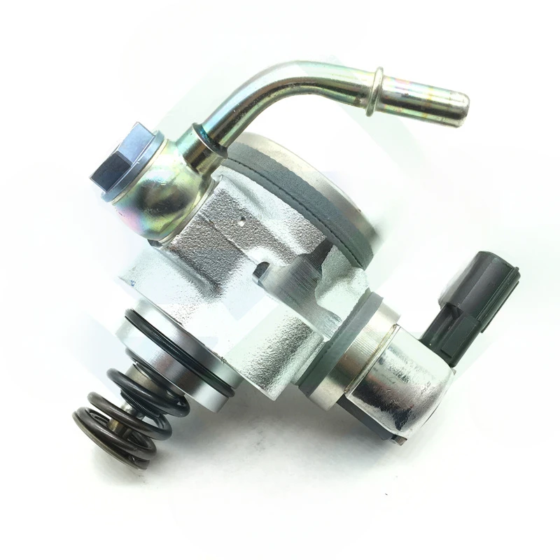 SM296100-0020 PE19-20-3F0 PE19203F0 High Pressure Fuel Pump for Mazda