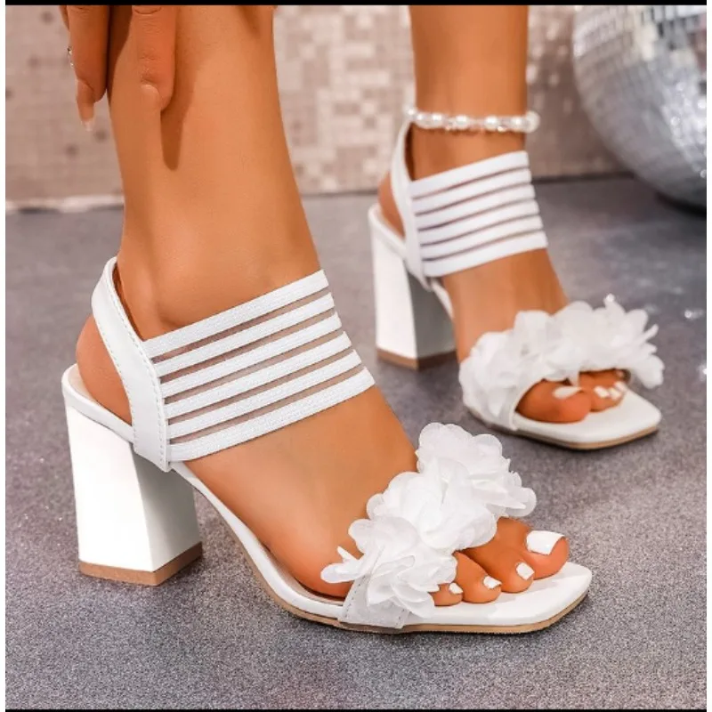 

Черные босоножки на высоком каблуке с цветочным декором, женские сандалии с квадратным носком и эластичным ремешком, женские туфли без шнуровки на толстом каблуке, вечерние туфли