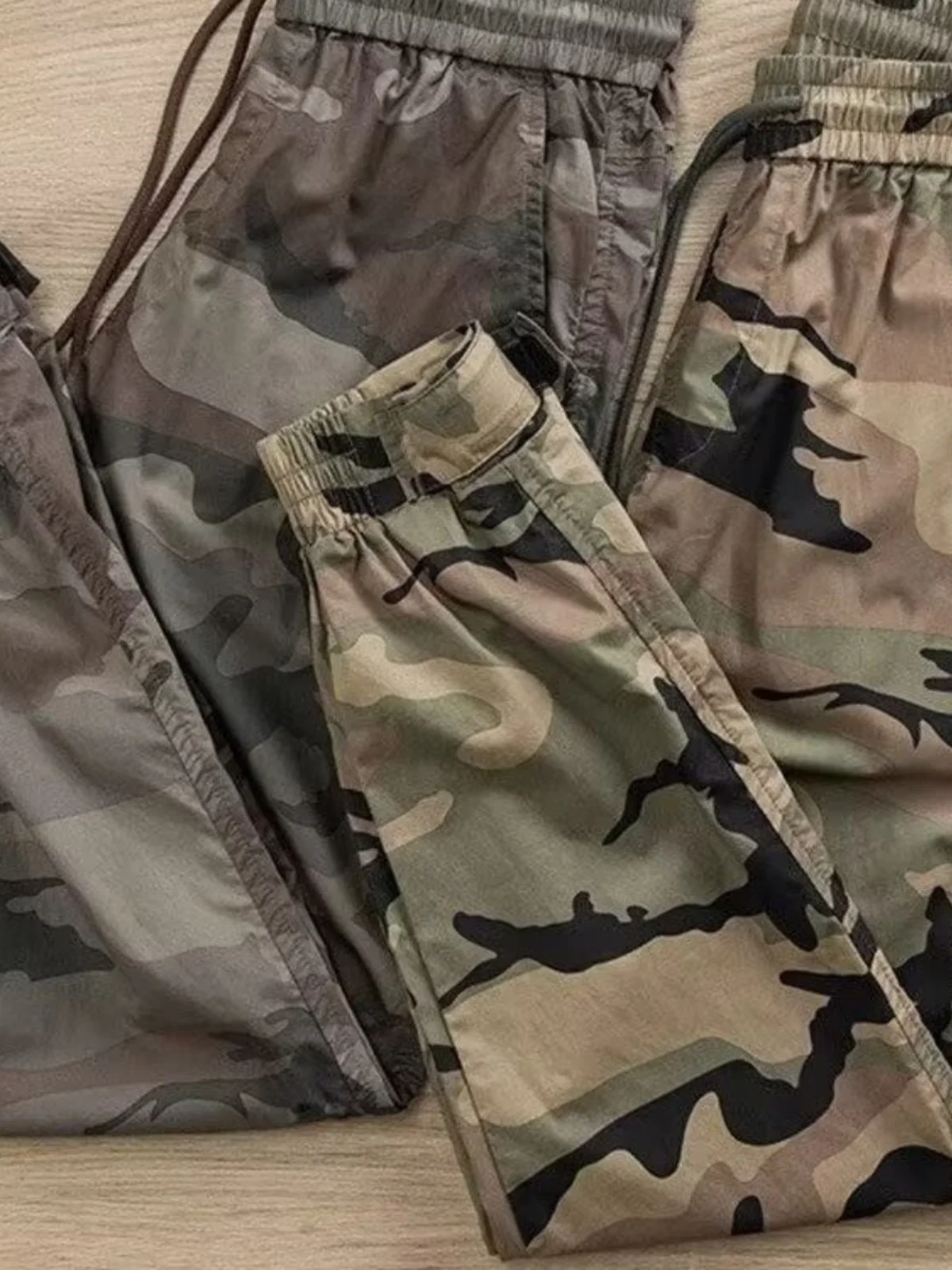 

Ультралегкие дышащие быстросохнущие летние камуфляжные рабочие брюки свободного кроя с эластичным поясом на шнурке, спортивные штаны