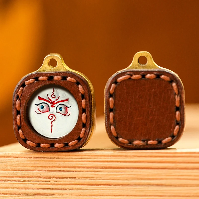DIY Hand Drawn Pendants Tibetan Mini Yellow God Wealth Zakira Mother Pattern Leather Cot Bracelet Accessories Party Jewelry