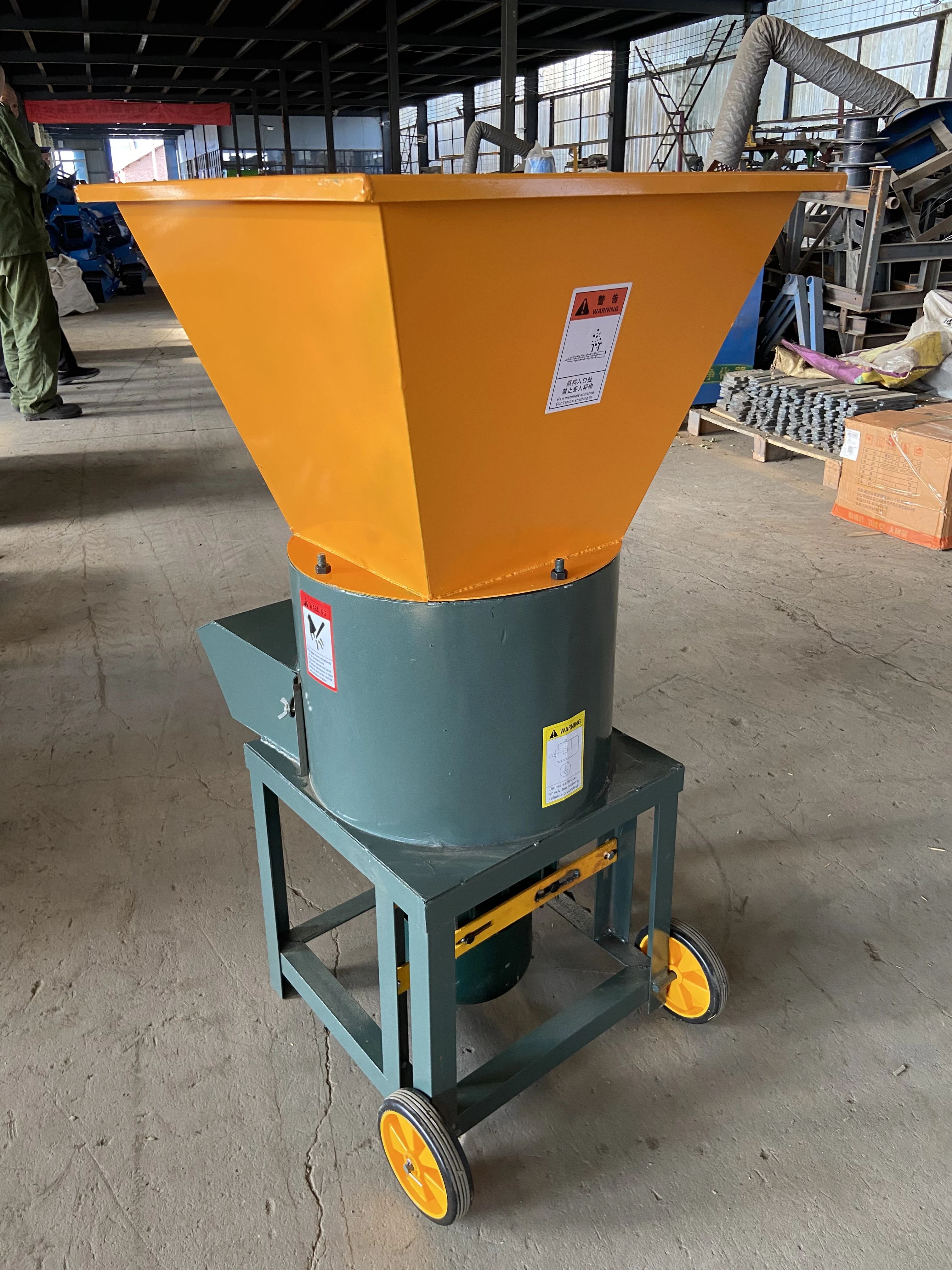 Bale Grass Pulverizer And Chaff Cutter Machine Farming Corn Grinder With Essential Motor For Crop Processing