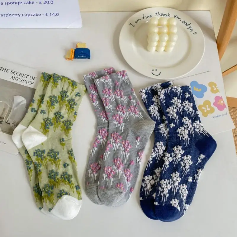 Purcoral 2026 Retro Botanical Floral Socks Jacquard Embossed Flower Print Soft Cotton Ladies Daily Wear Artistic Socks