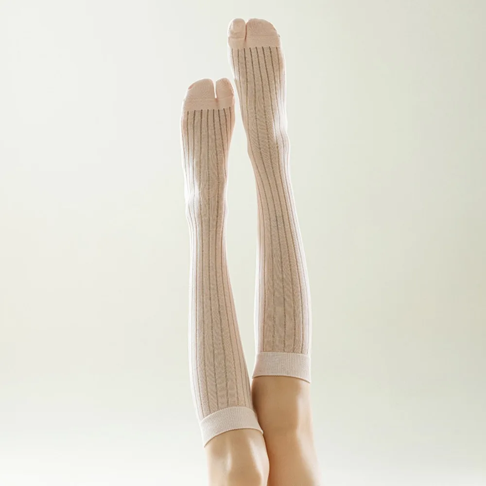 Fashion Thin Two Toe Stockings Solid Color Knee High JK Calf Long Socks Harajuku Separate Toe Stockings Lolita JK