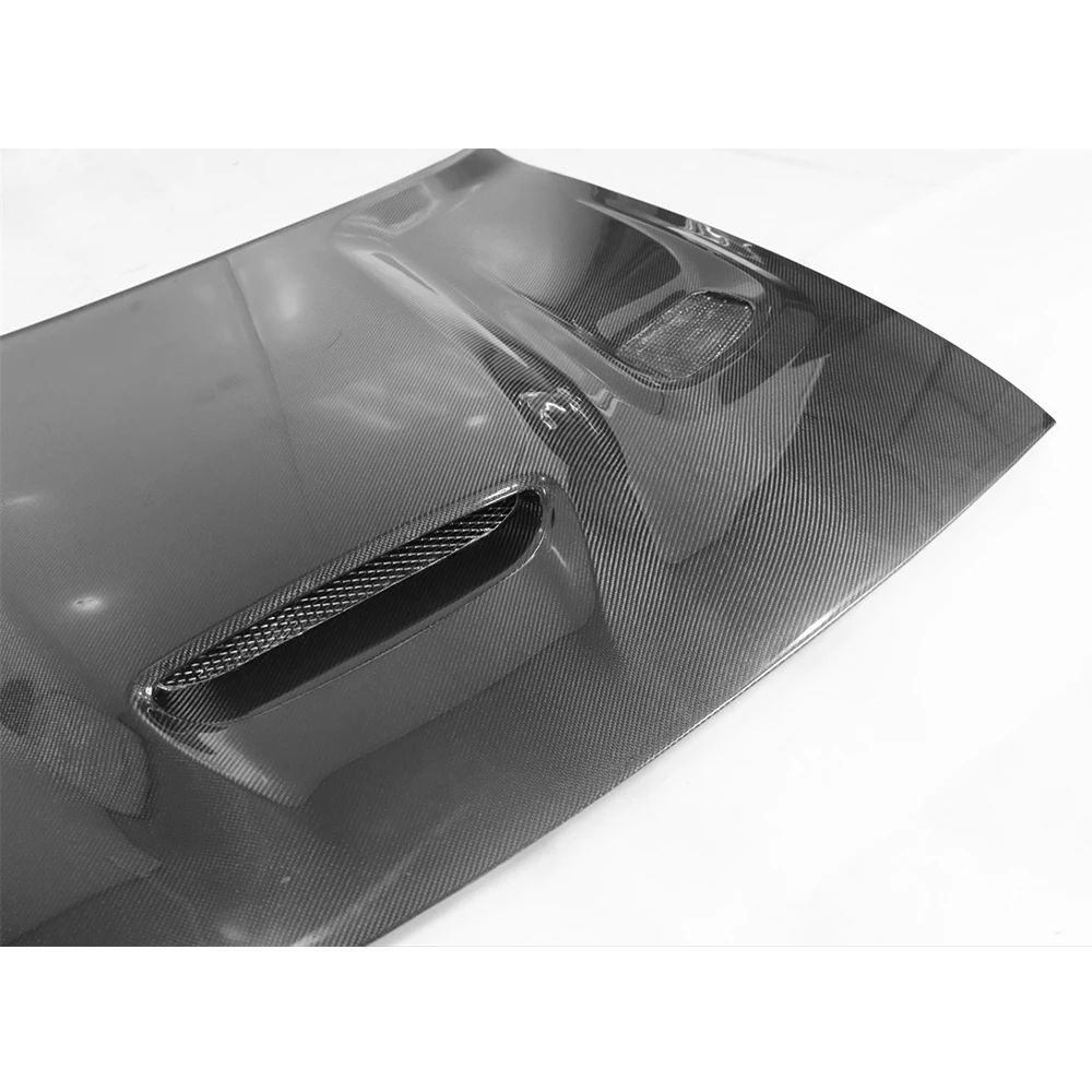 Carbon Fiber Bodykit Fiber Engine Hood For Dodge Challenger 2015+ 200% tested well