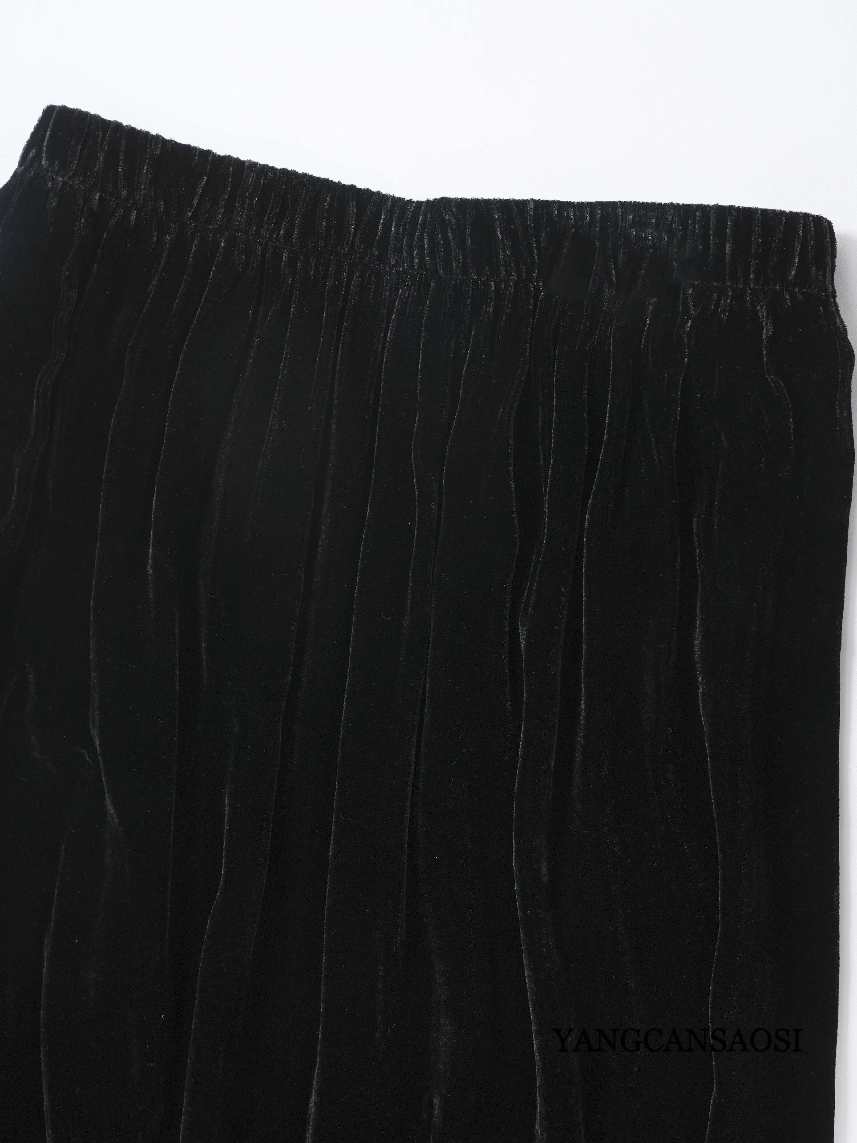 2024 Women's Autumn/Winter New Elegant Hepburn Style Elastic Waist 30% Natural Mulberry Silk Velvet Black One-step Skirt