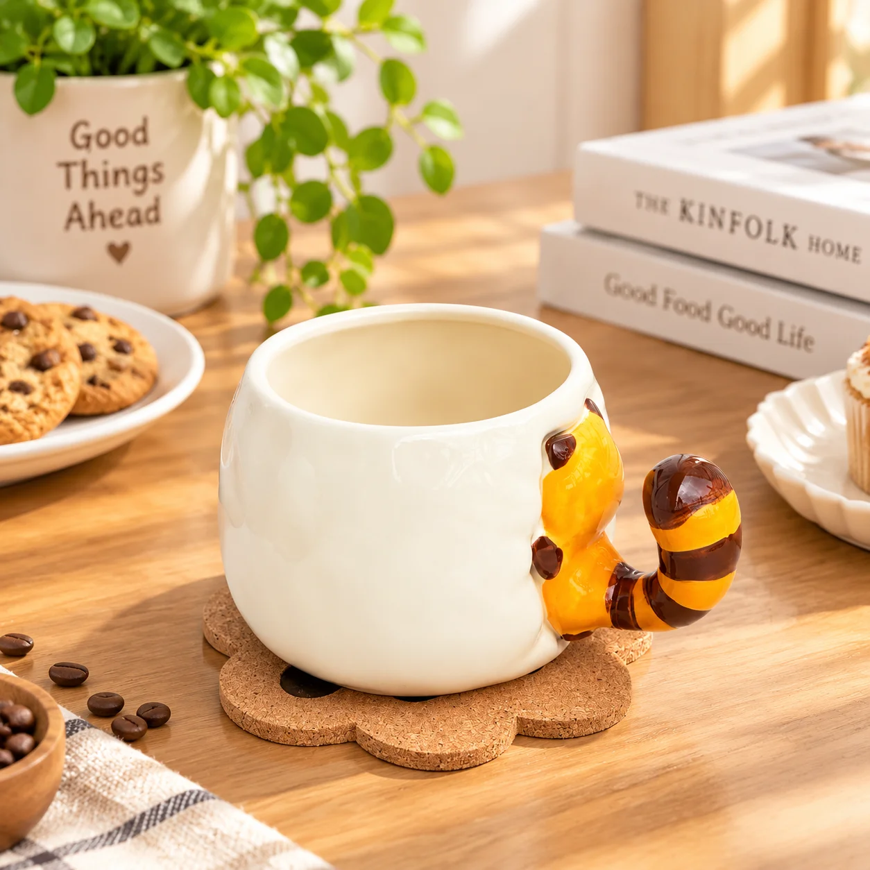 Cute Raccoon Ceramic Mug, Handmade Animal Coffee Cup, Milk Tea Cup for Home Office, Creative Gift