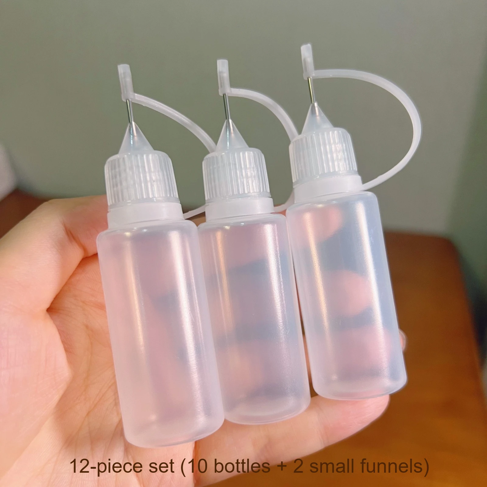 12 Stück Präzisions-Klebstoffapplikatorflaschen mit Nadelspitze, geeignet für DIY-Bastelarbeiten, Malerei und Papierblumenbasteln – Detail 2