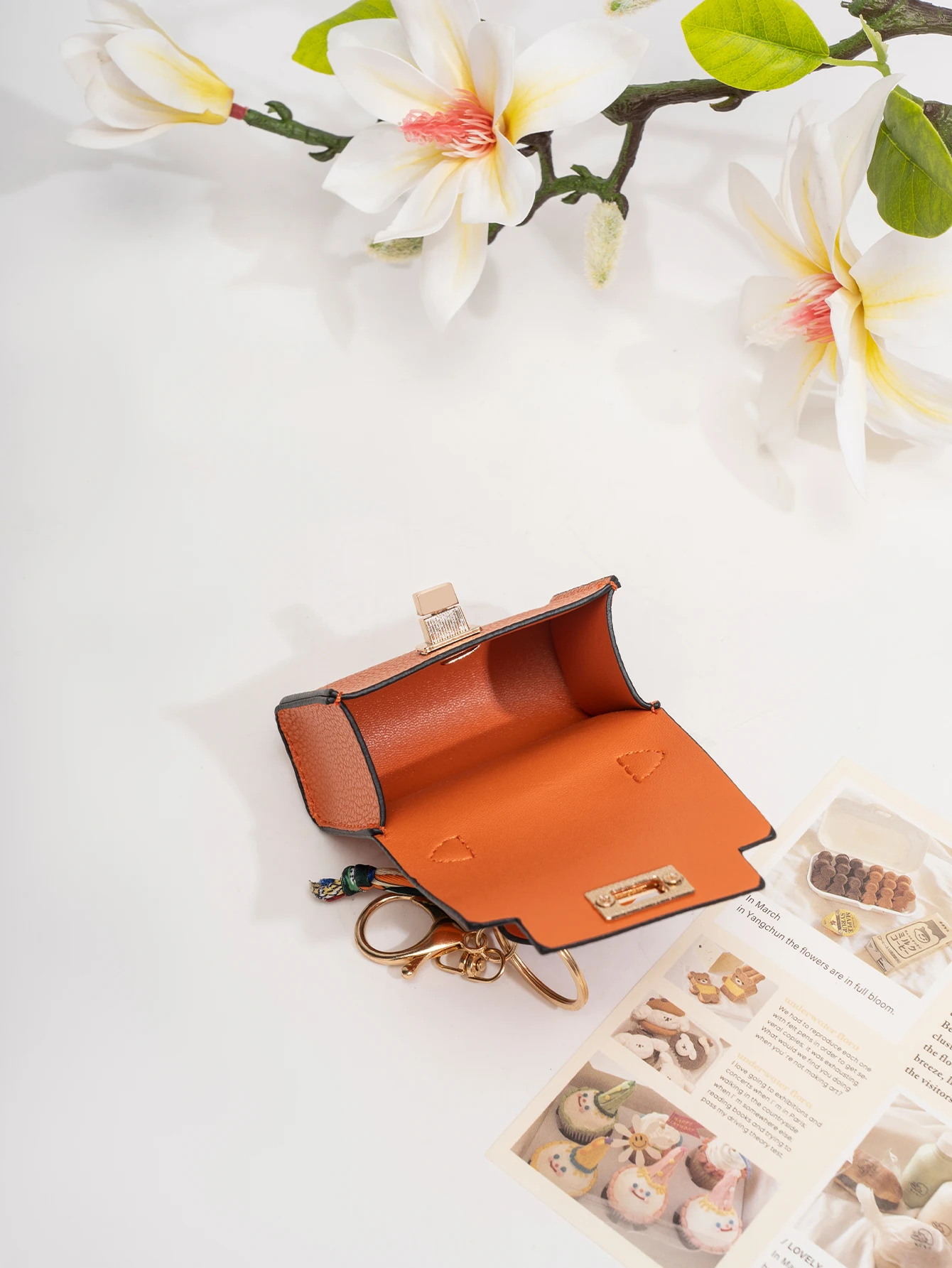 New style Mini House Small Bag Handheld Portable Hand Rope Bluetooth Earphone Bag Zero Wallet Multi functional Small Bag view 5