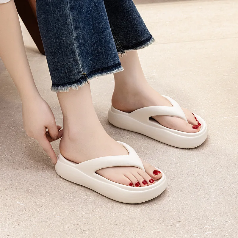 

EVA Flip-Flops for Men and Women - New Style Home & Outdoor Sandals Thick-Soled Elevated Foam Flip-Flops for Beach Use