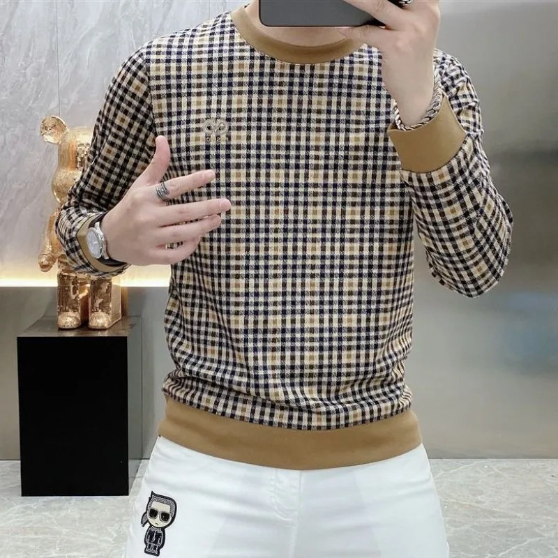 Top Tight T Shirt for Man Plaid Slim Fit Men's Clothing Sweatshirts Round Neck New Funny Korean Luxury Fashion Trends 2024 Tee F