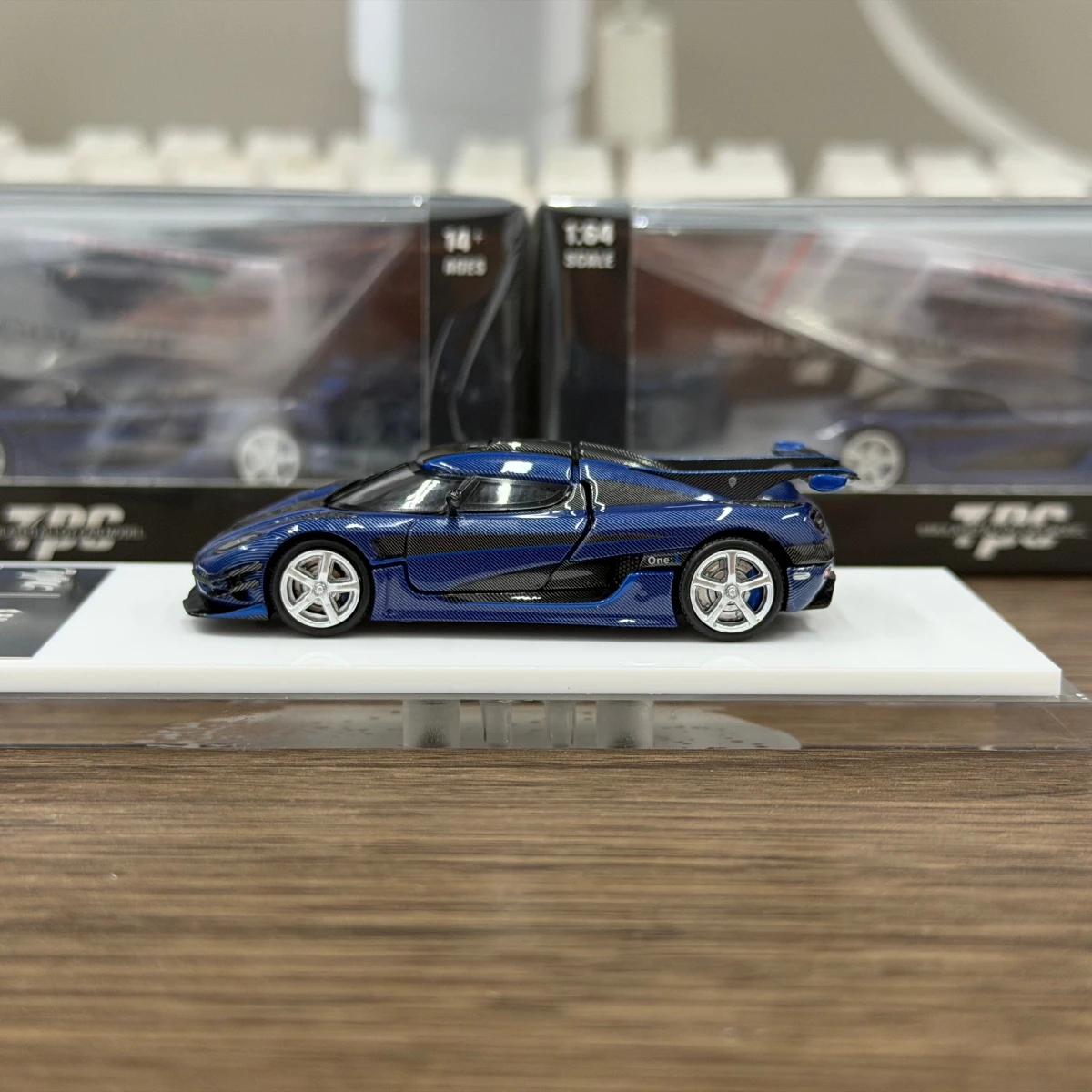 TPC 1:64 ONE1 Carbon Blue Color Diecast Model Car